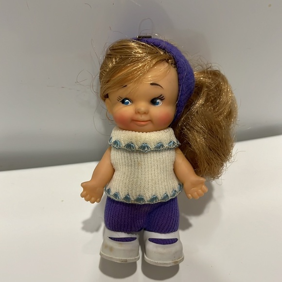 Vintage Pee Wee Doll - Picture 2 of 6